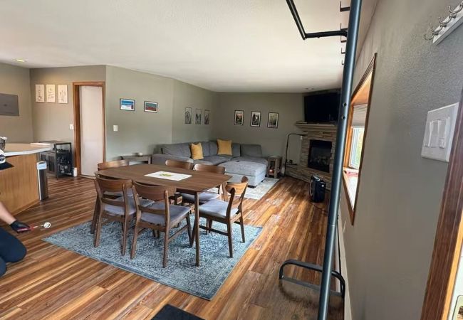 Living Areas Cleaning